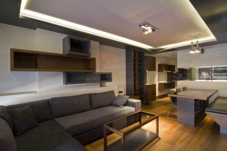 Reforma integral de un apartamento en Barcelona con un diseño elegante